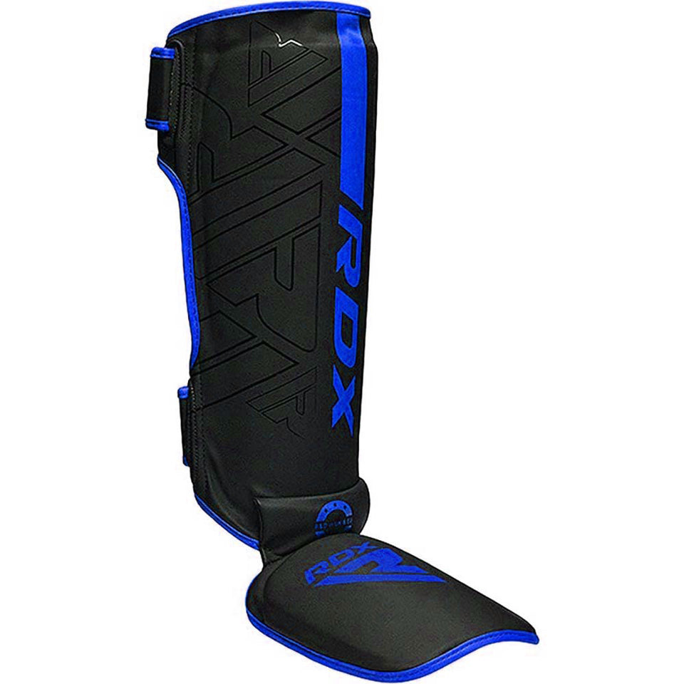 CANILLERAS CON EMPEINE PARA MUAY THAI Y MMA KARA F6 AZUL - 1
