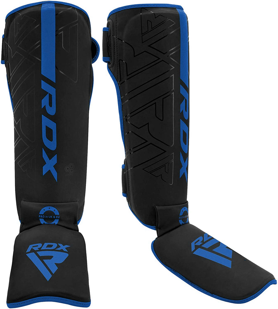 CANILLERAS CON EMPEINE PARA MUAY THAI Y MMA KARA F6 AZUL - 5