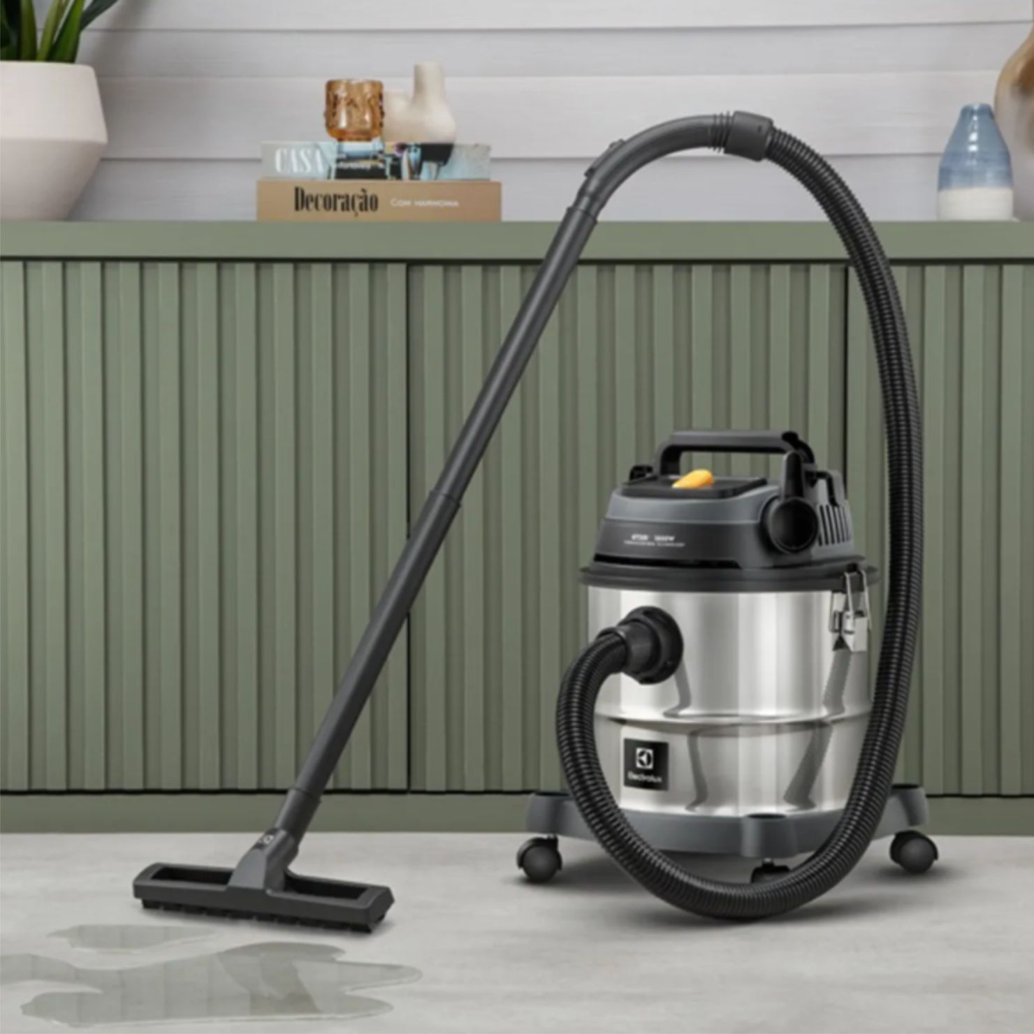 ASPIRADORA PARA AGUA Y POLVO ELECTROLUX GT20I 1800W 20L CON THERMOCONTROL - 8