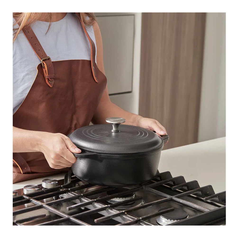 OLLA HORNO HOLANDES VICTORIA DE HIERRO FUNDIDO 3.8 LT - 2