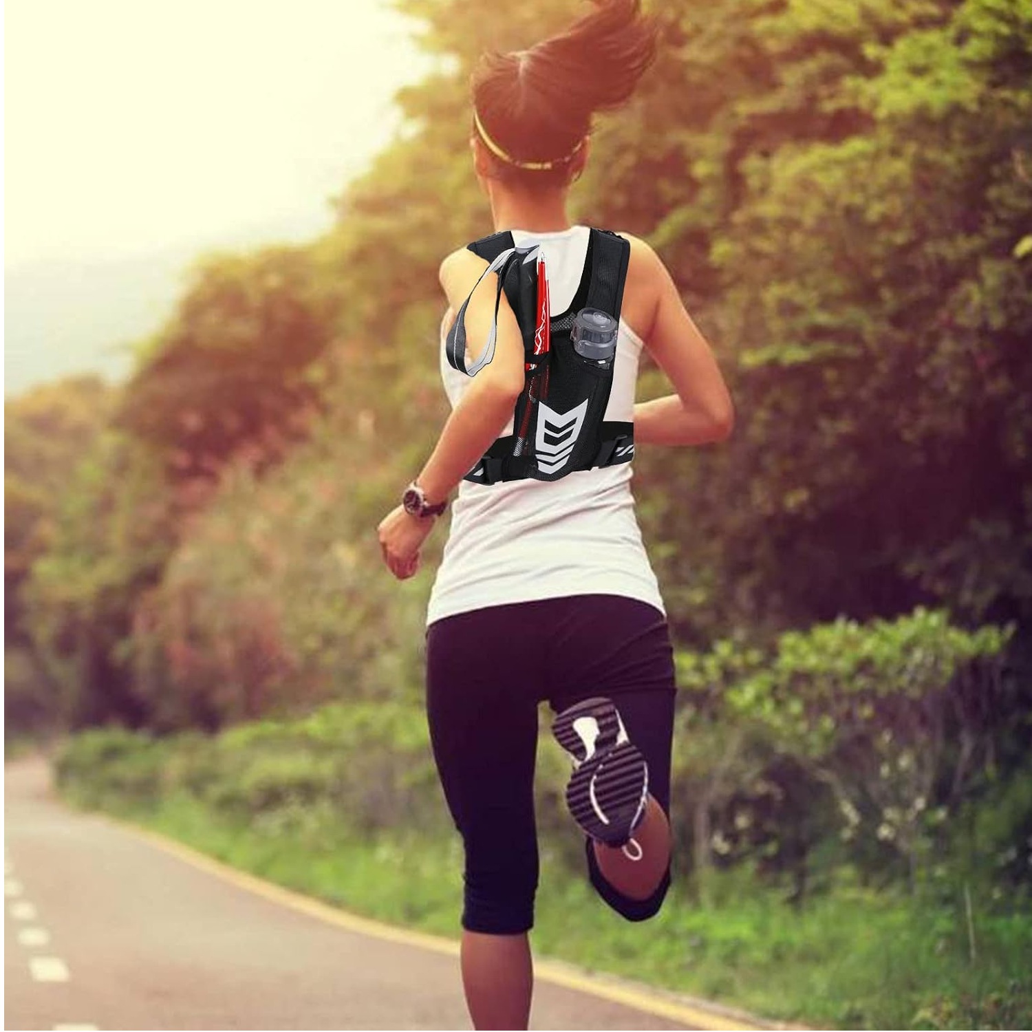 CHALECO PARA RUNNING REFLECTANTE LIGERO CON PORTA CELULAR Y BOTELLA AJUSTABLE PARA CORRER Y CICLISMO - 5