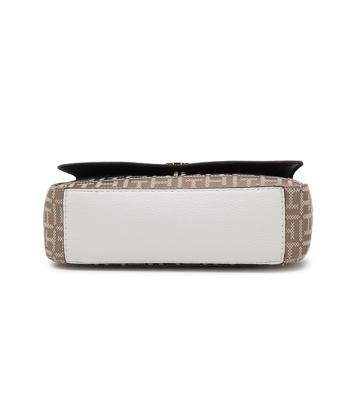 CARTERA BANDOLERA MAXINE CON SOLAPA BLANCO CON DORADO Y MONOGRAMA TOMMY HILFIGER - 4