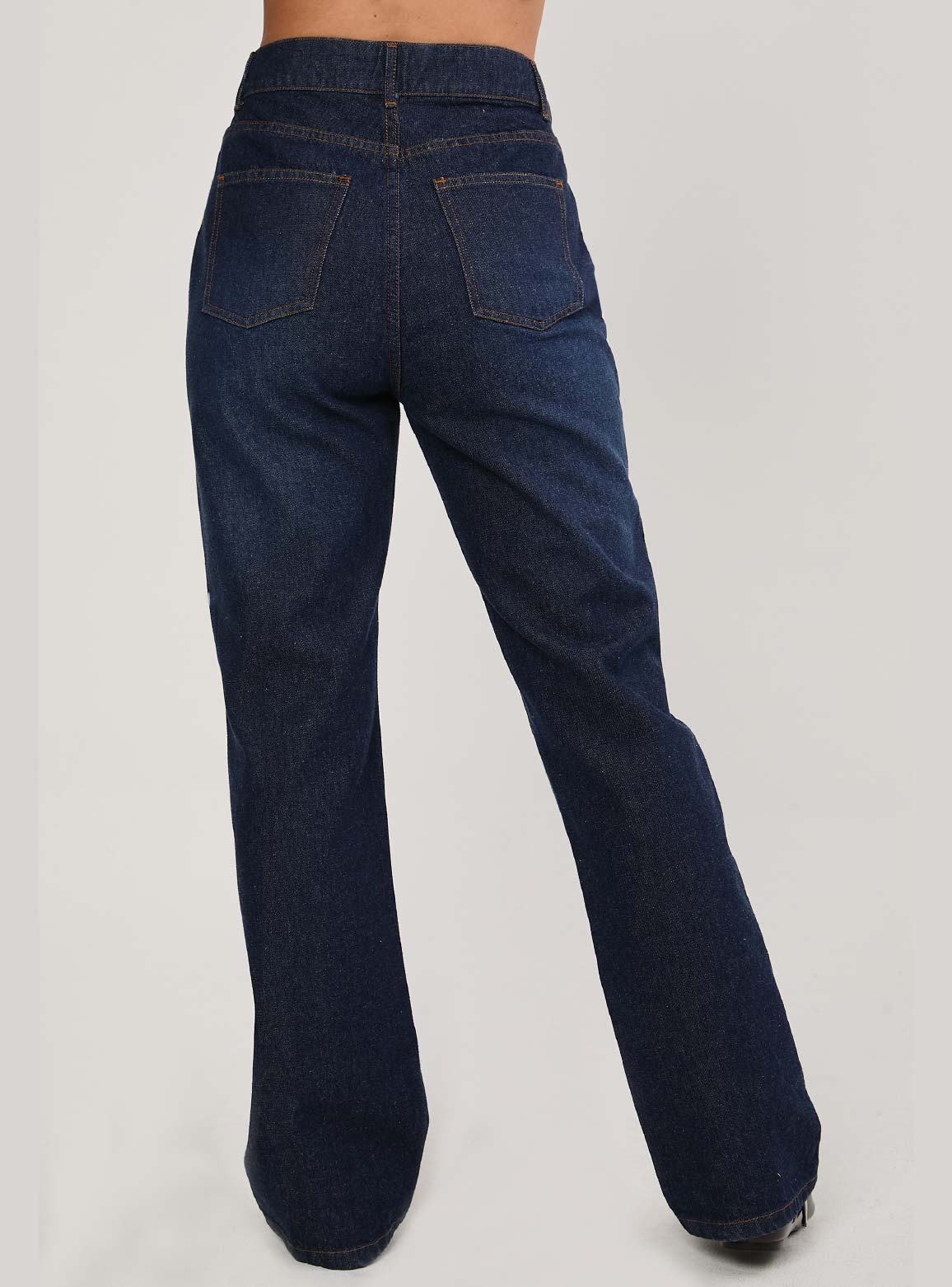 PANTALÓN JEAN RECTO CLÁSICO CAYETANA - 3