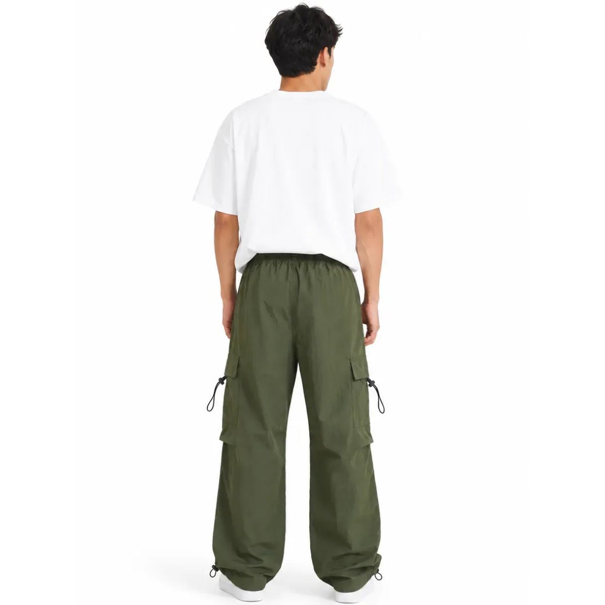 JOGGER CARGO PARACHUTE HOMBRE TELA MOJADA VERDE MILITAR OVERSIZED WIDE LEG 4 BOLSILLOS REGULADOR EN BASTA - 5