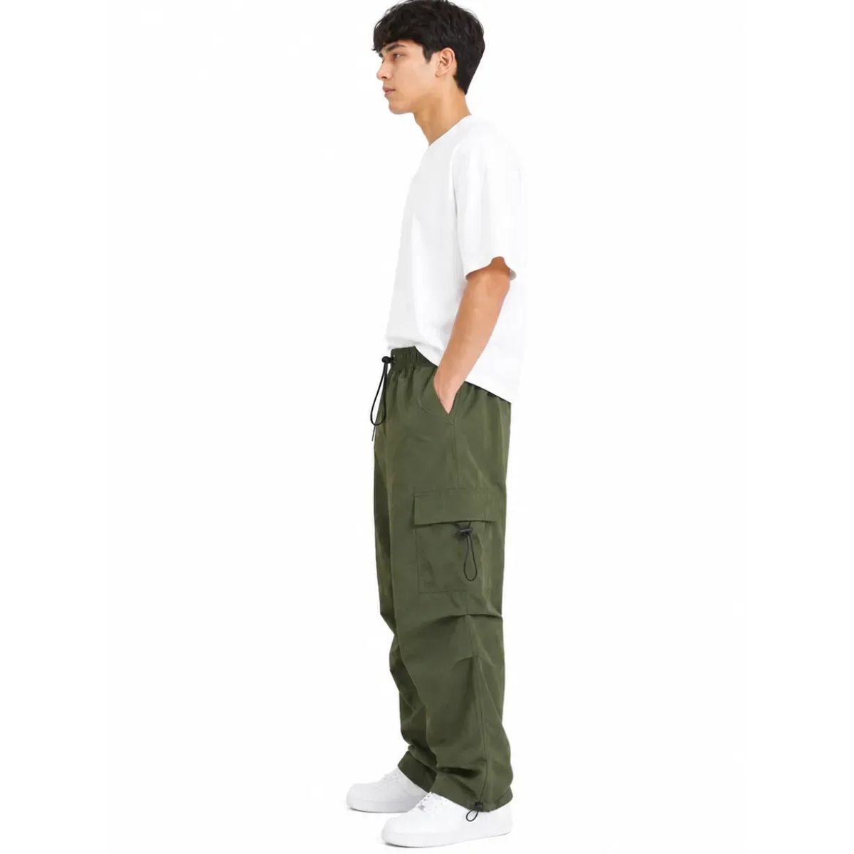 JOGGER CARGO PARACHUTE HOMBRE TELA MOJADA VERDE MILITAR OVERSIZED WIDE LEG 4 BOLSILLOS REGULADOR EN BASTA - 7