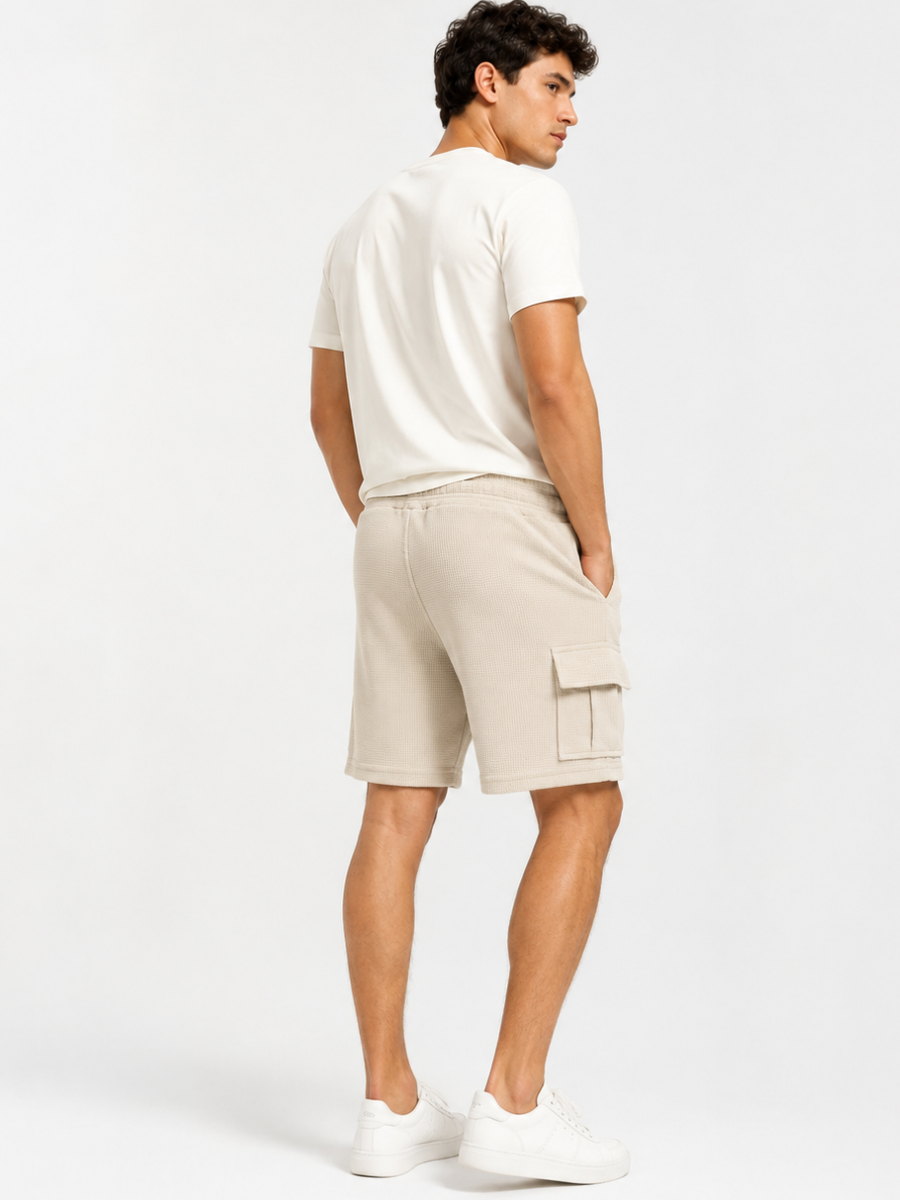PACK DE 2 SHORTS CARGO HOMBRE EN TELA WAFFLE BERMUDAS CASUALES CON BOLSILLOS LATERALES MODA URBANA VERANO BEIGE Y NEGRO - 3