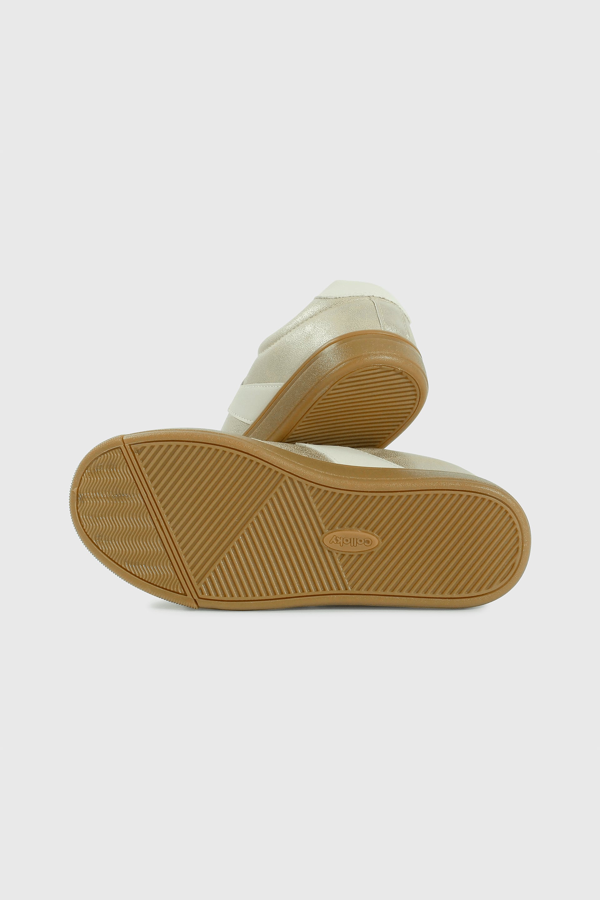 ZAPATILLA URBANA COLLOKY KID NIÑA DORADO - 4