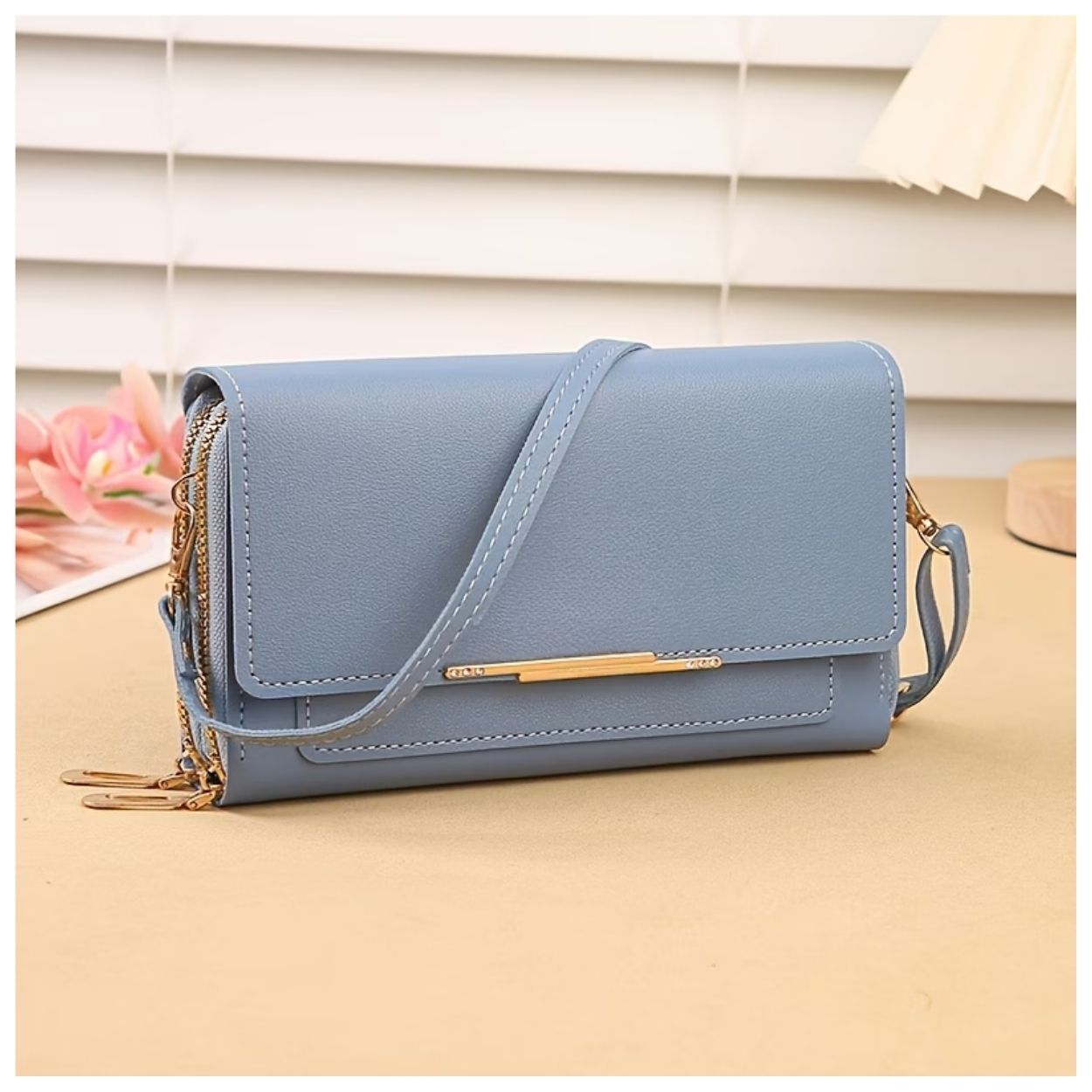 CARTERA DE MANO CELESTE TIPO BILLETERA CON CORREA DESMONTABLE + PERFUME 35ML GRATIS - 5