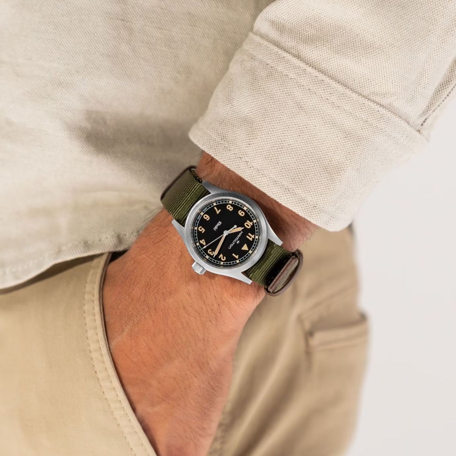RELOJ HAMILTON KHAKI FIELD QUARTZ BLACK NYLON 38MM - 6