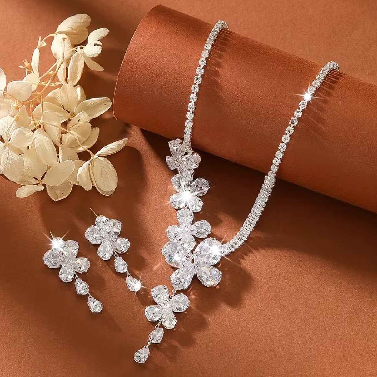 CONJUNTO DE JOYAS MUJER DE FIESTA DE CIRCONITA, COLLAR, PENDIENTES DISEÑO UNICO - 3