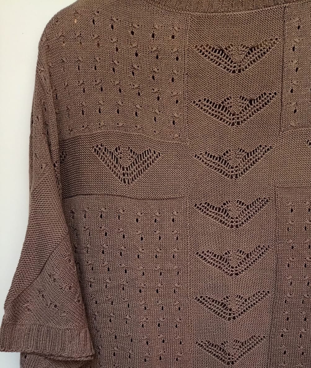 CHOMPA DE HILO PARA MUJER MANDALAYKNITS MARRON CLARO CALADA - 2