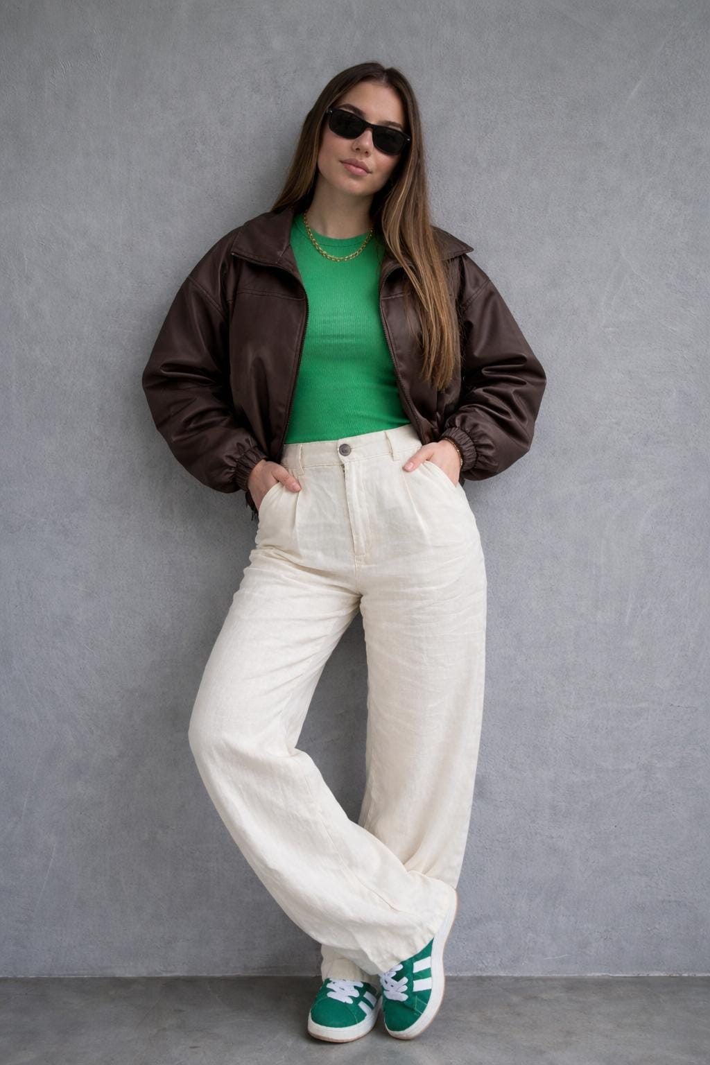 CASACA OVERSIZE BOMBER CROP DE MUJER - 2