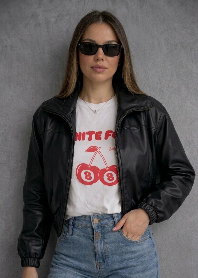CASACA OVERSIZE EN CUERINA BOMBER DE MUJER - 1