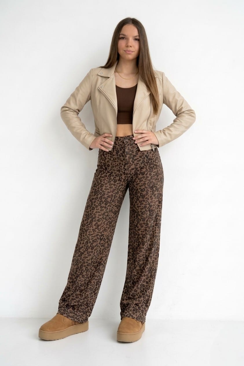 CASACA BIKER CUERINA BEIGE DE MUJER - 1