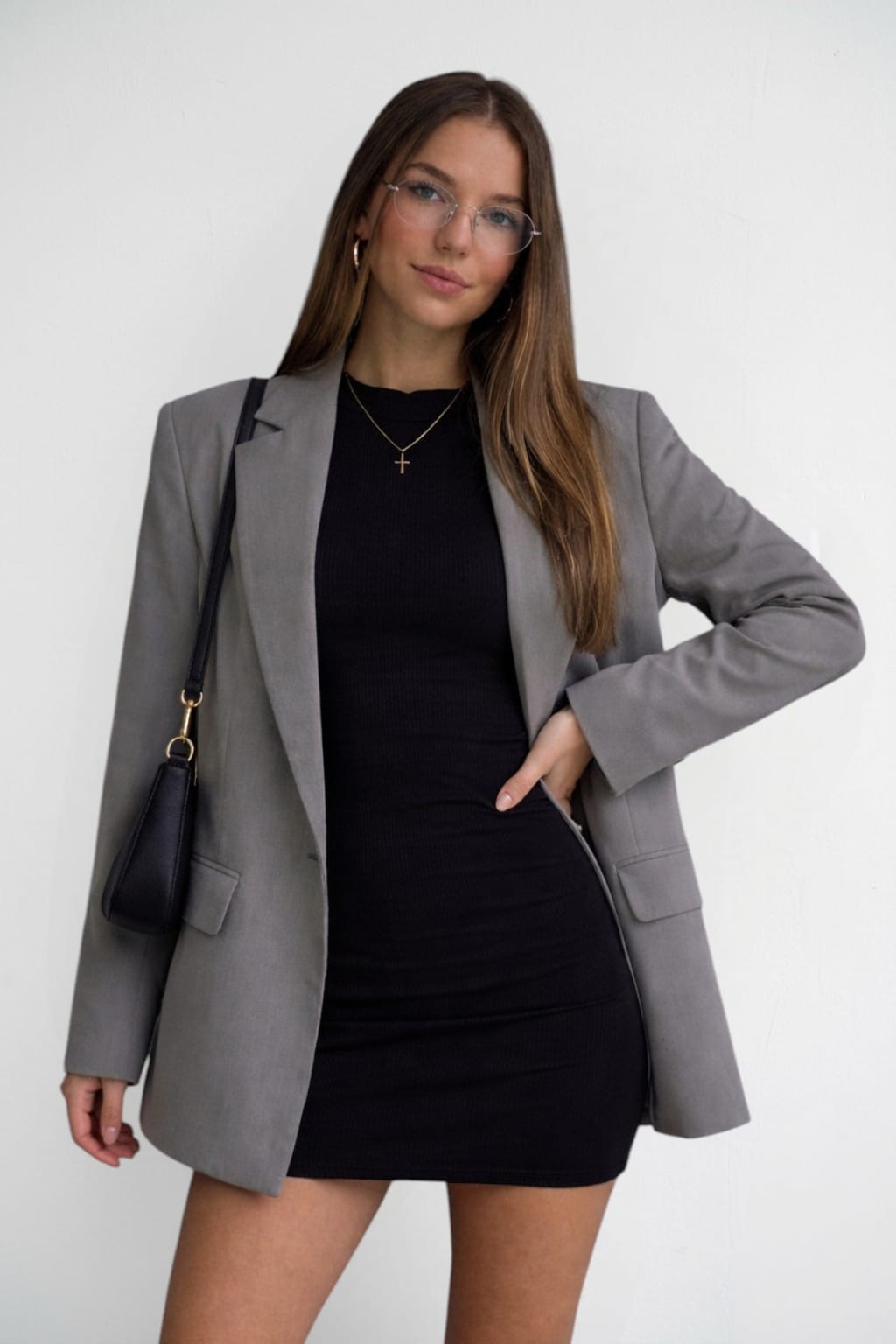 BLAZER OVERSIZE GRIS SASTRERO DE MUJER - 1