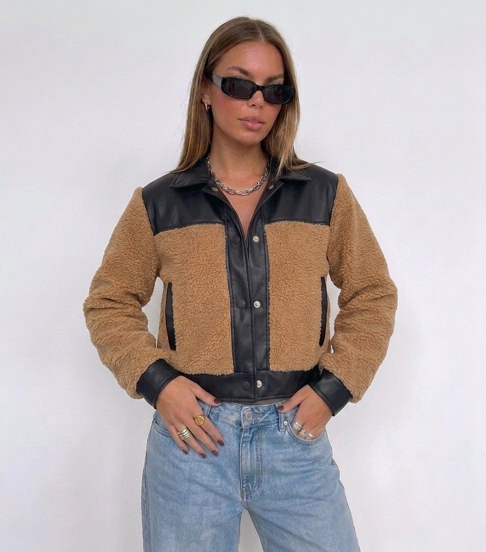CASACA CUERINA BORREGO TENDENCIA DE MUJER - 1