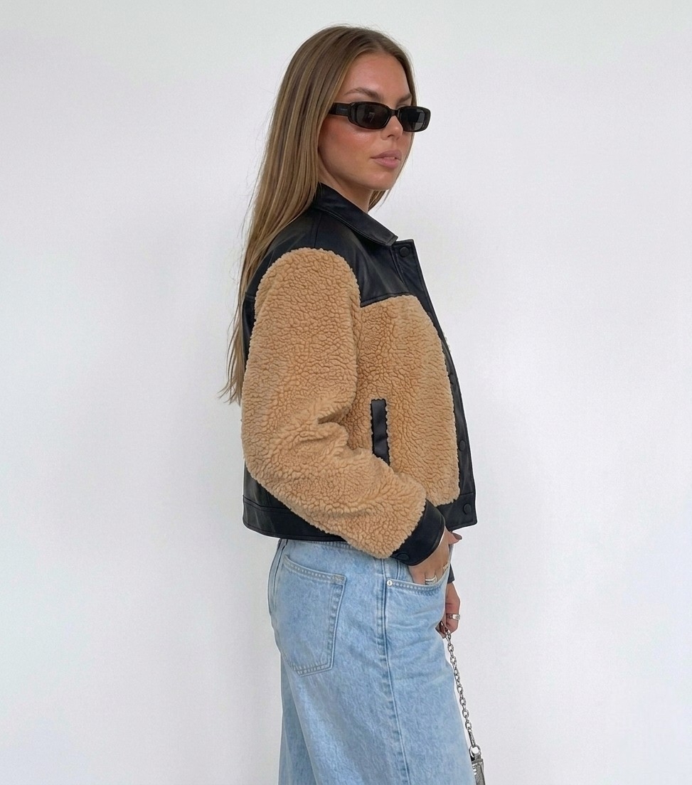 CASACA CUERINA BORREGO TENDENCIA DE MUJER - 2