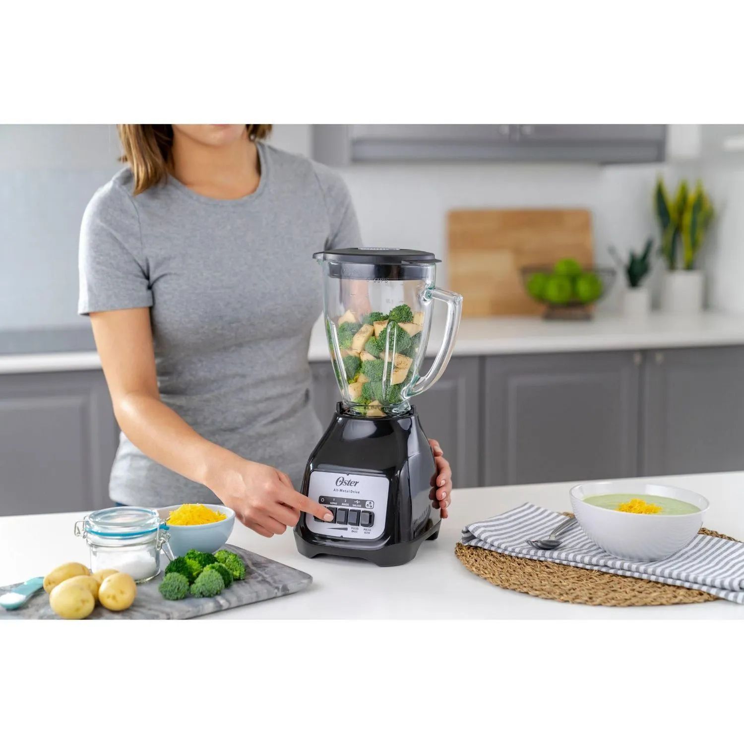 OSTER LICUADORA 1.5 L NEGRA 2 VELOCIDADES BLSTKAG-BPB-053 - 4