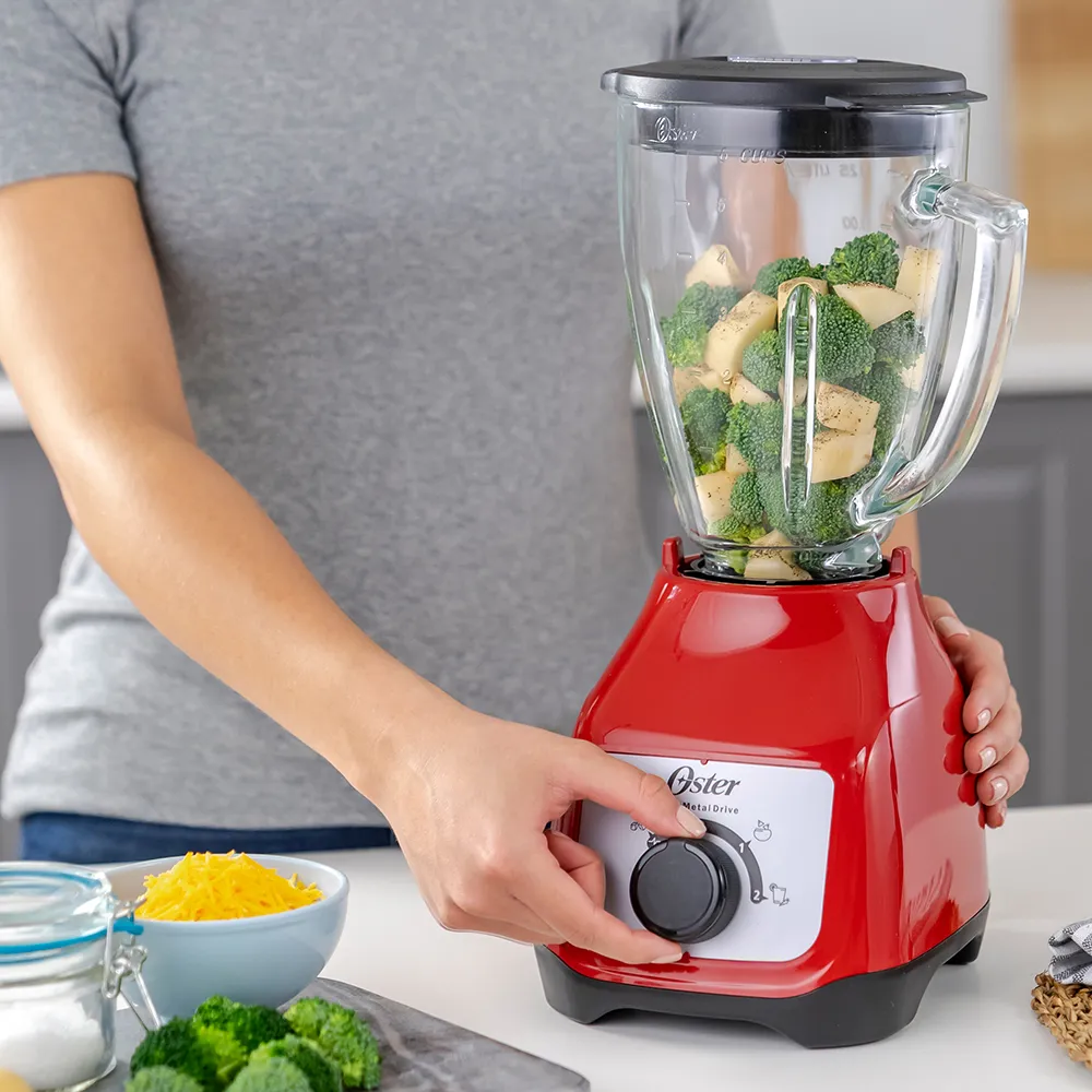 LICUADORA OSTER 1.5L DE 550W BLSTKAGRRD – ROJO - 9