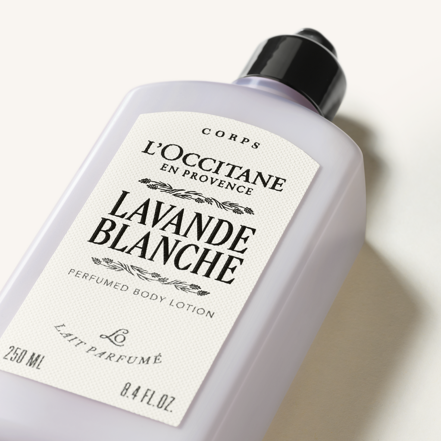 LOCIÓN CORPORAL PERFUMADA LAVANDE BLANCHE - 1