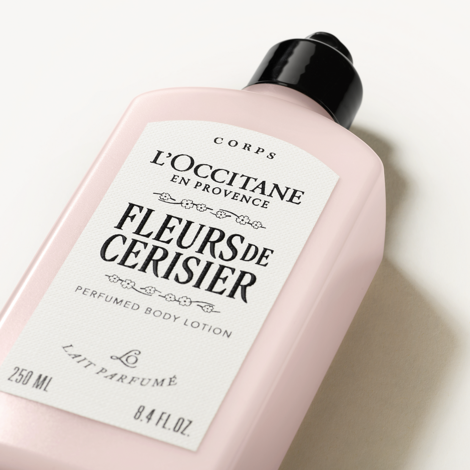 LOCIÓN CORPORAL PERFUMADA FLEURS DE CERISIER - 1