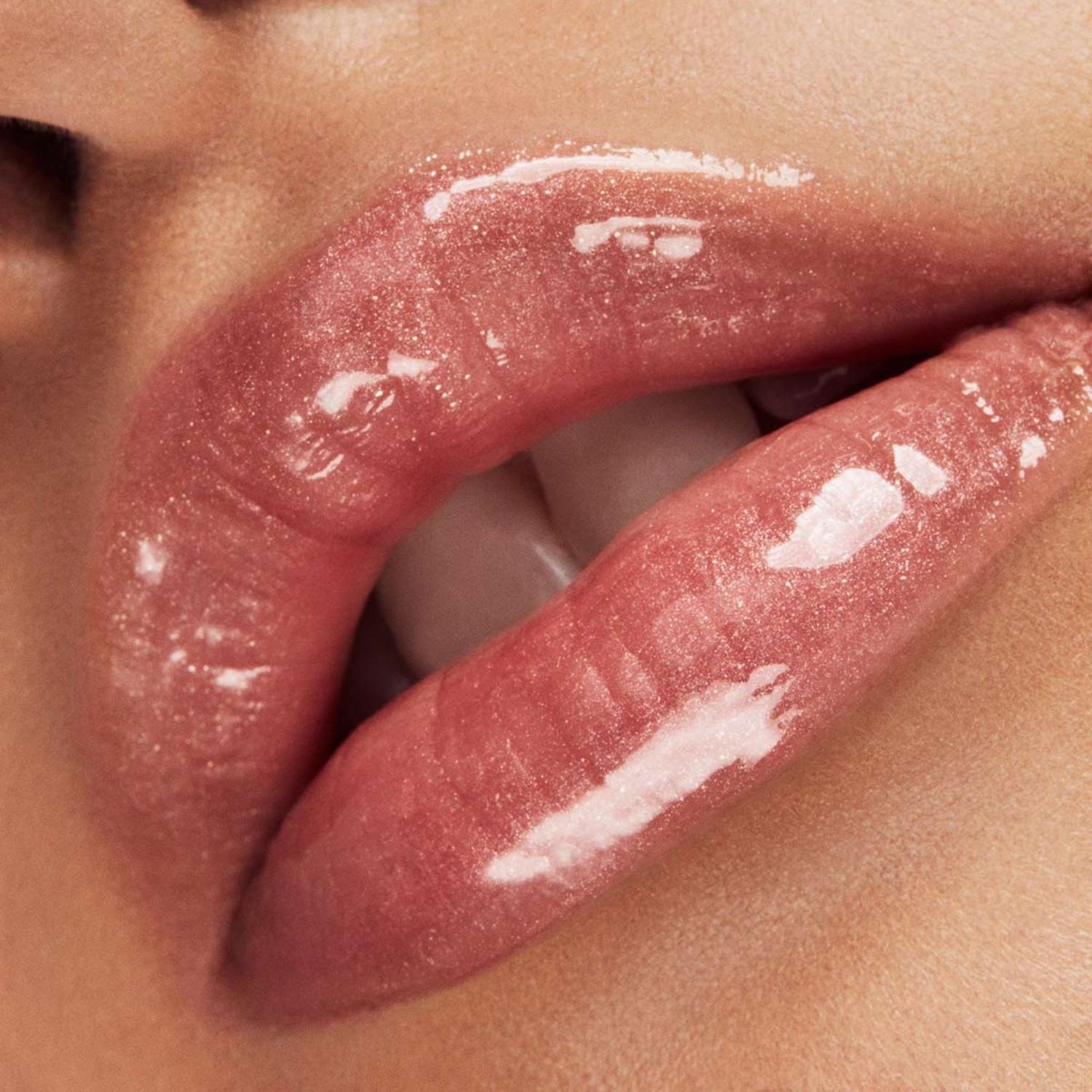 LUMINIZADOR DE LABIOS GLOSS BOMB FENTY BEAUTY - FUSSY - 4