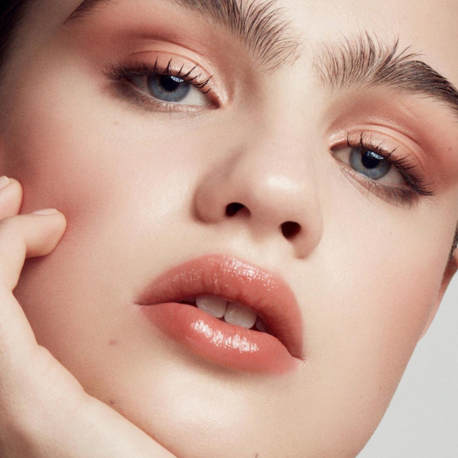 BALSAMO LABIAL FENTY BEAUTY PRO KISS'R - LATTE LIPS - 2