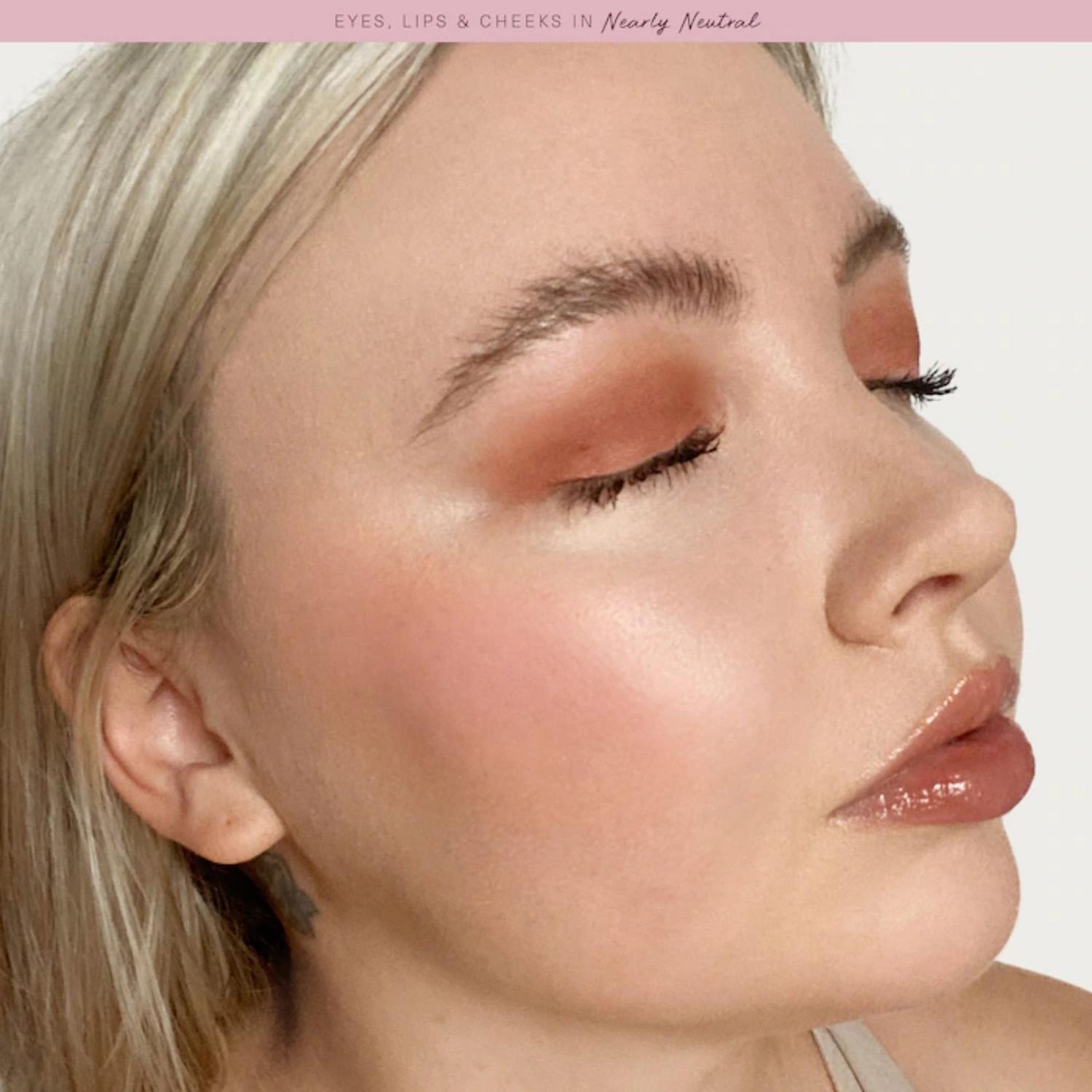 RUBOR EN CREMA RARE BEAUTY - NEARLY NEUTRAL - 4