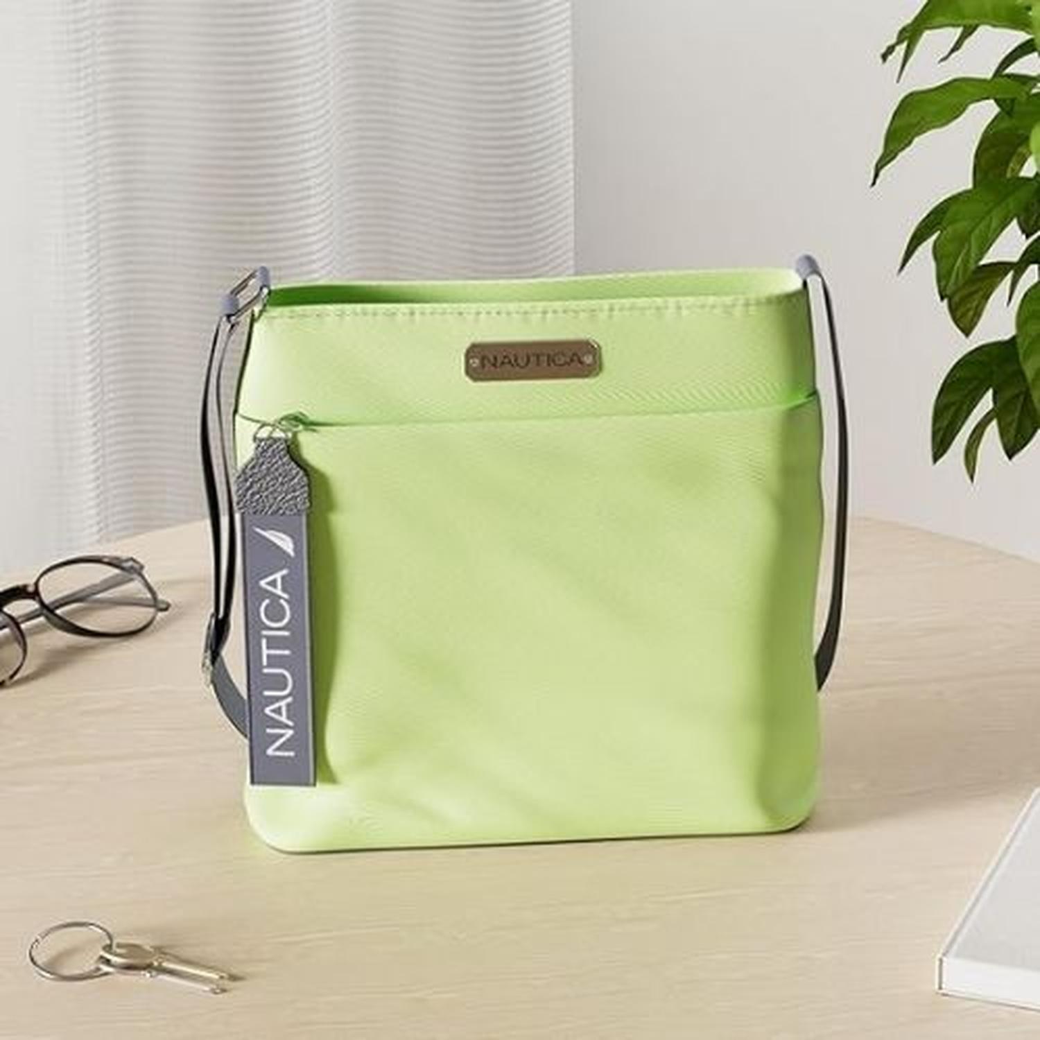 CARTERA CROSSBODY NAUTICA DIVER NYLON - VERDE LIMA - 2