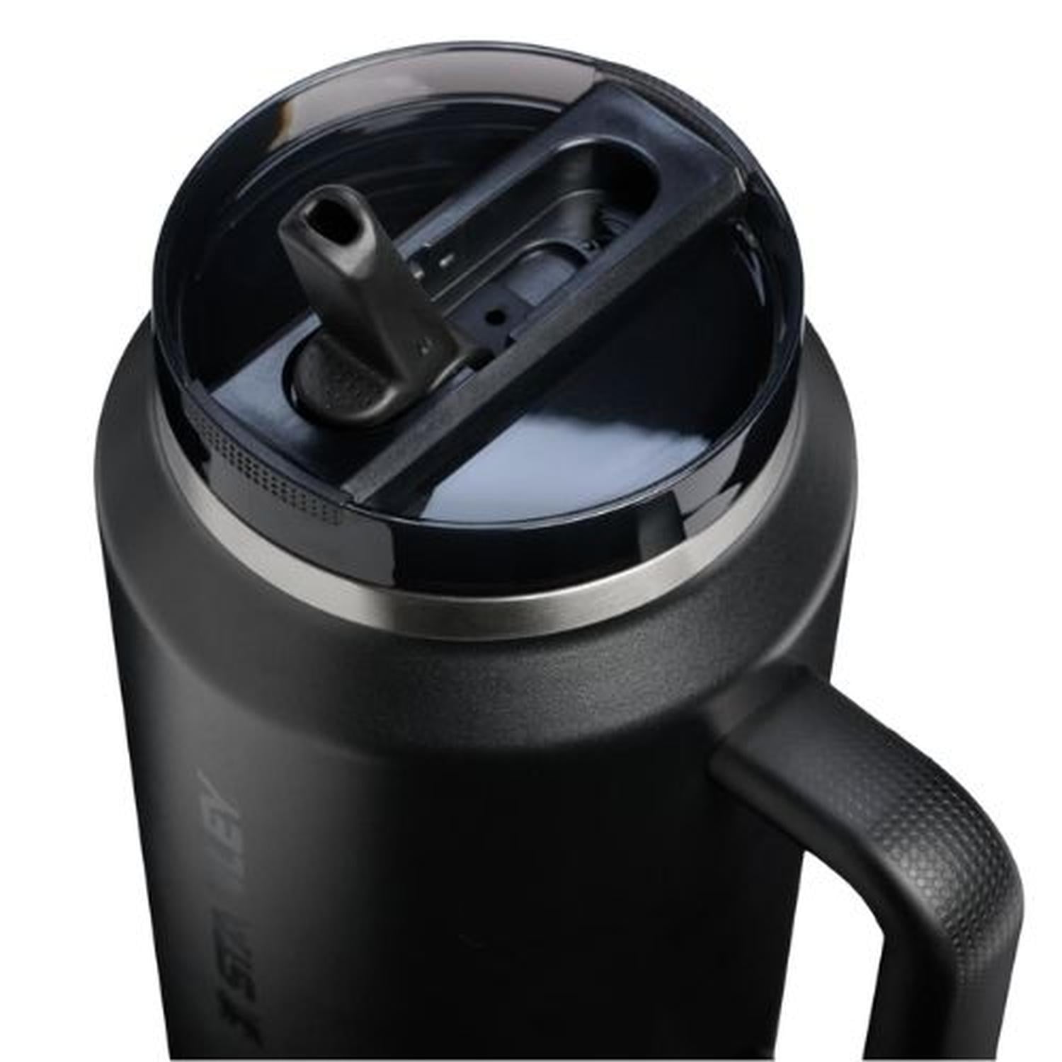 QUENCHER STANLEY PROTOUR 64 OZ - NEGRO - 2