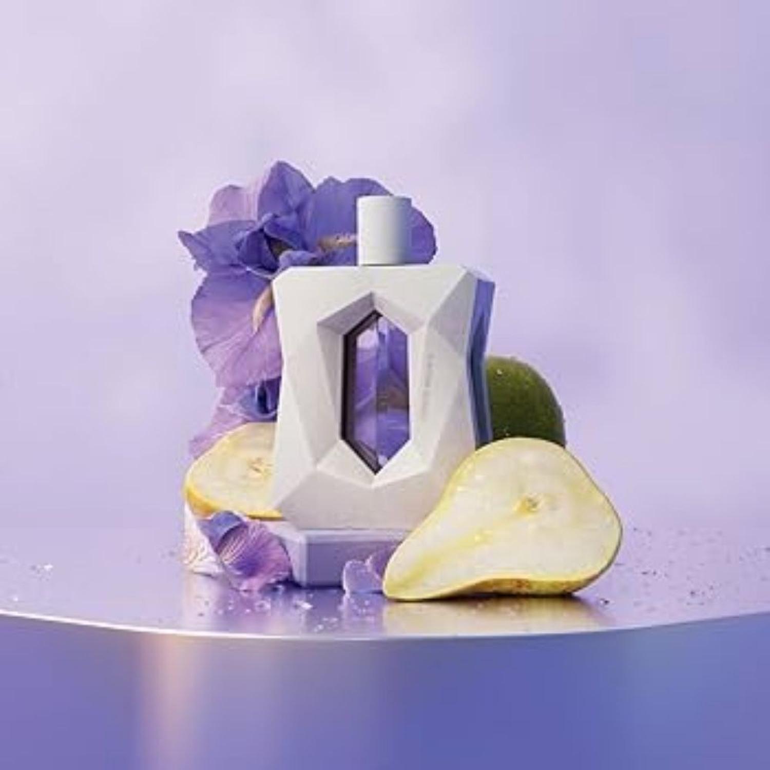 SET GOD IS A WOMAN BY ARIANA GRANDE - PERFUME 30 ML + BODY MIST 50 ML - 3