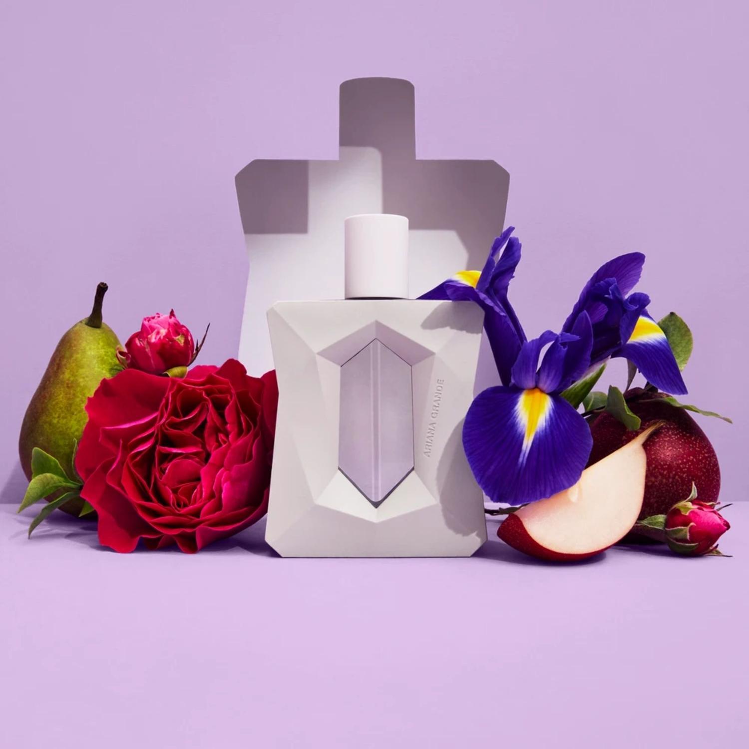 PERFUME EAU GOD IS A WOMEN BY ARIANA GRANDE 50 ML - 4