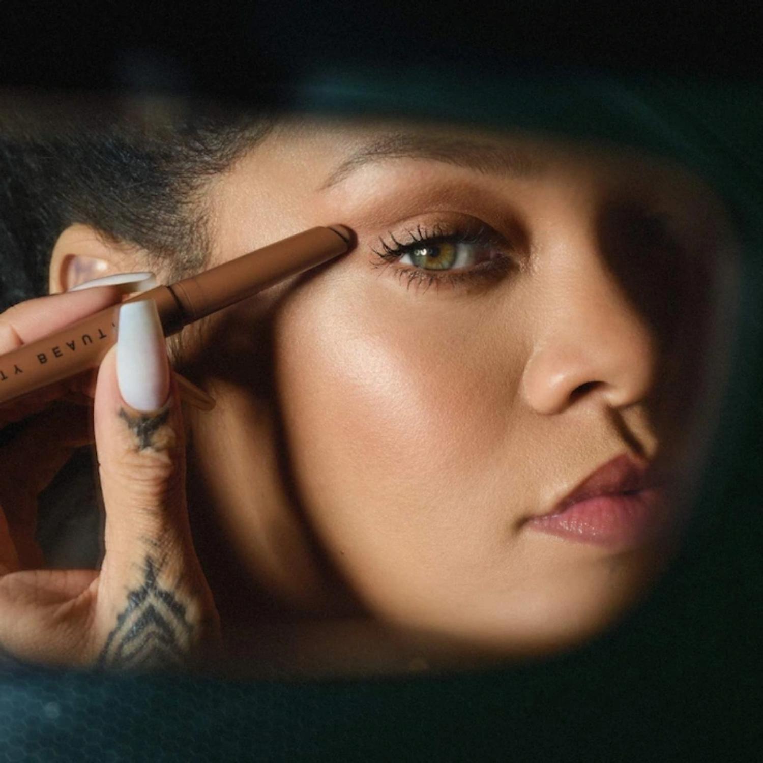 SOMBRA PARA OJOS EN BARRA FENTY BEAUTY SHIMMER - CANDY RAPPER - 2