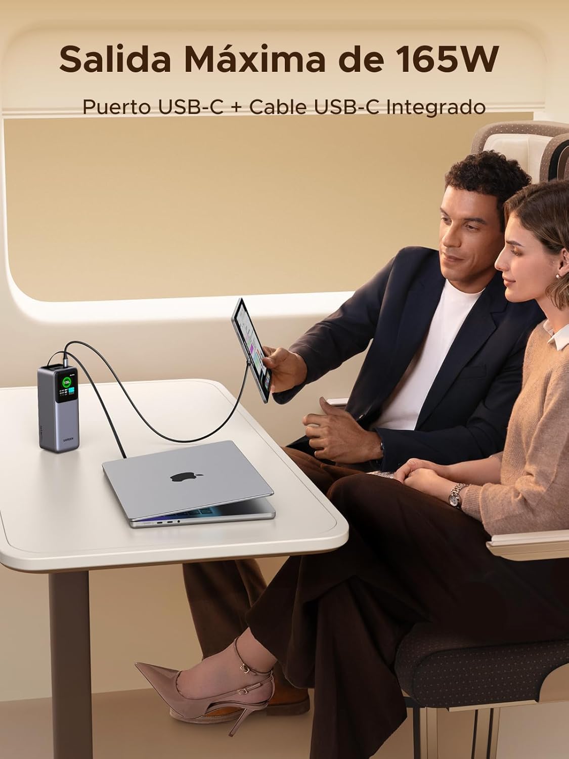POWER BANK UGREEN 20000 165W CABLE RETRACTIL INTEGRADO - 3
