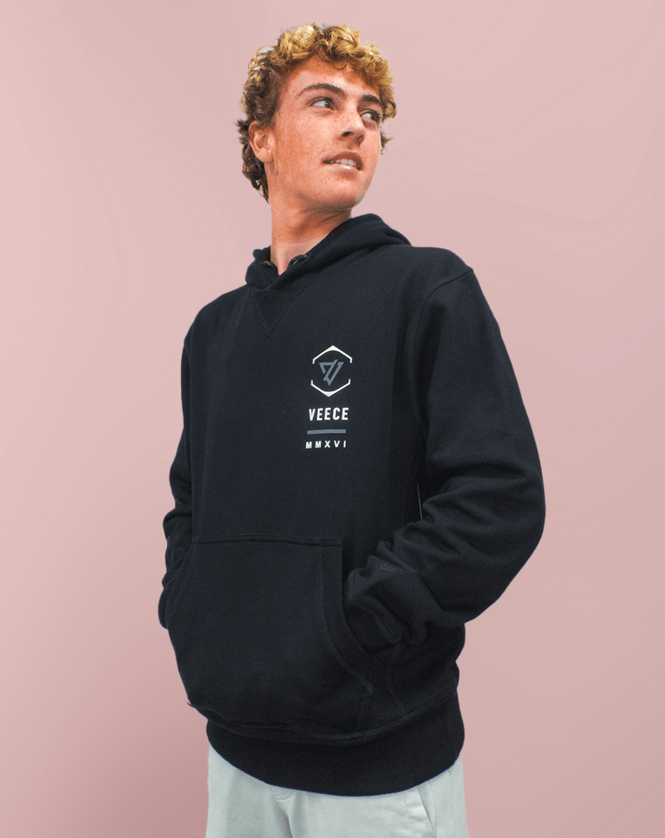 POLERA SUBTROPIC BAGDE HOOD VEECE - 4