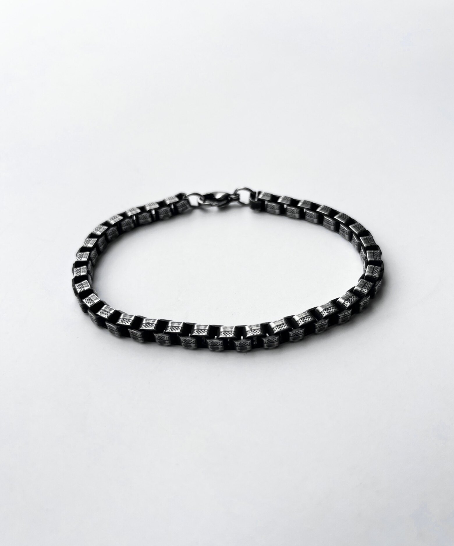 BRAZALETE VEECE LOGAN - 1