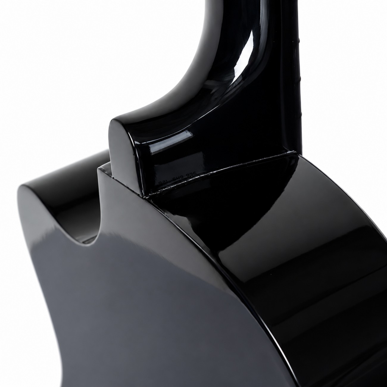GUITARRA ACUSTICA NYLON COLOR NEGRO CON FUNDA AFINADOR DIGITAL Y ACCESORIOS - 2