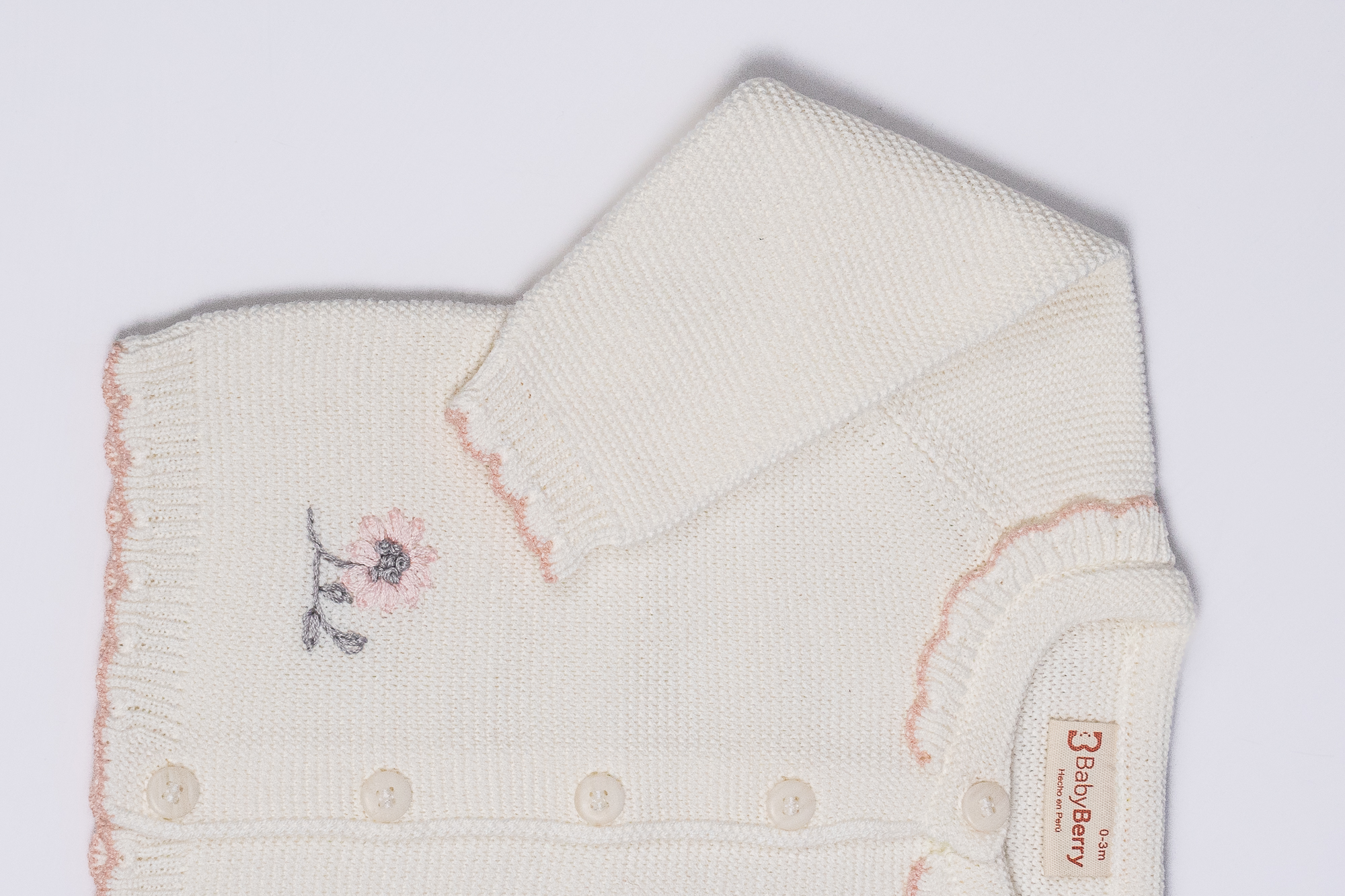 CONJUNTO TEJIDO PARA BEBE DE 3 PIEZAS - 2