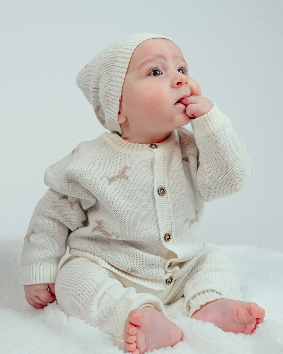 CONJUNTO TEJIDO PARA BEBE DE 3 PIEZAS - 1
