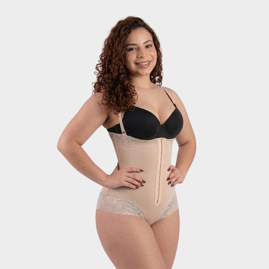 FAJA BODY STRAPLESS CON ENCAJE SILICONADO - 4