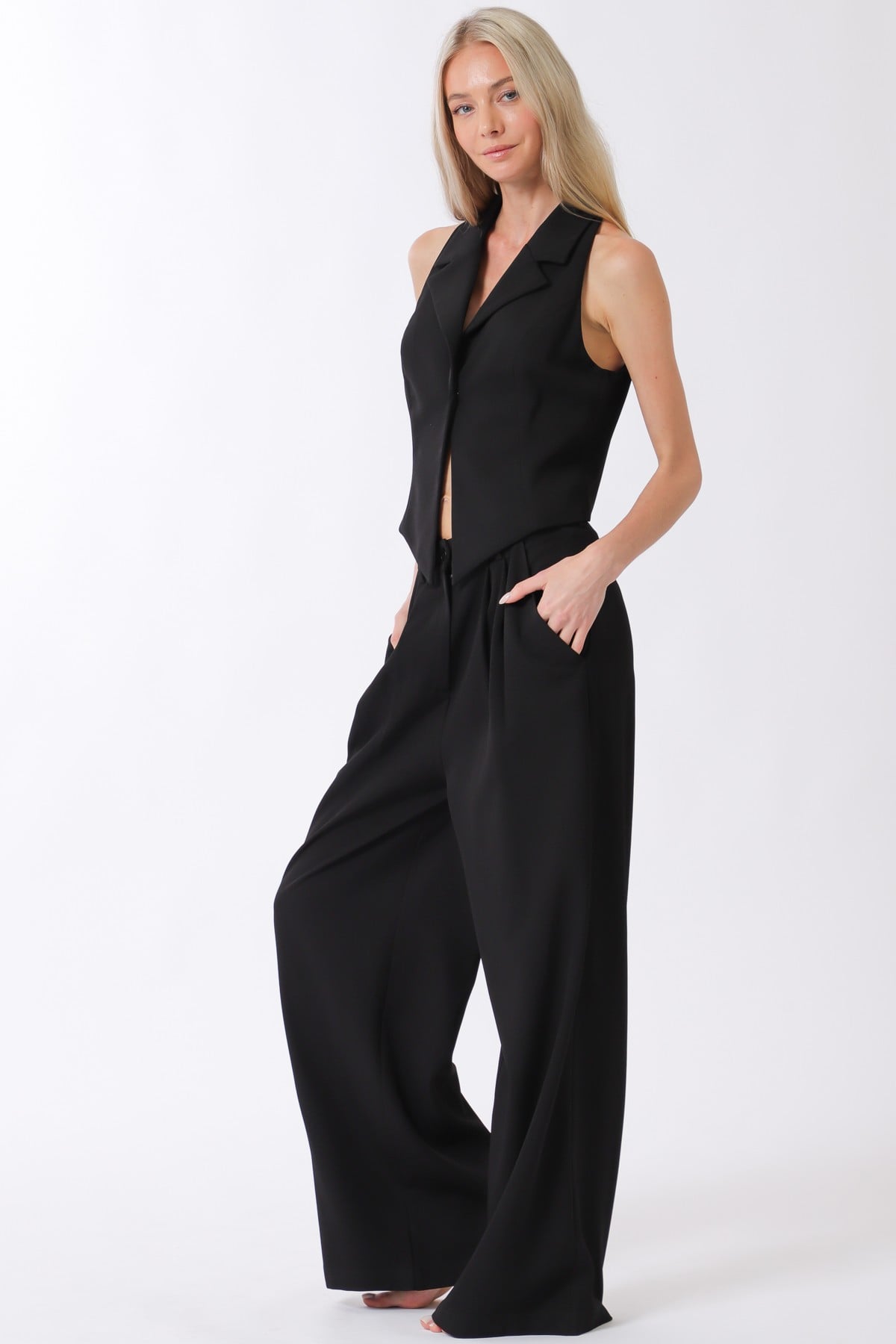 PANTALÓN Y TOP AMY – TOP ESTRUCTURADO Y PANTALÓN DE CORTE AMPLIO – NEGRO - 2