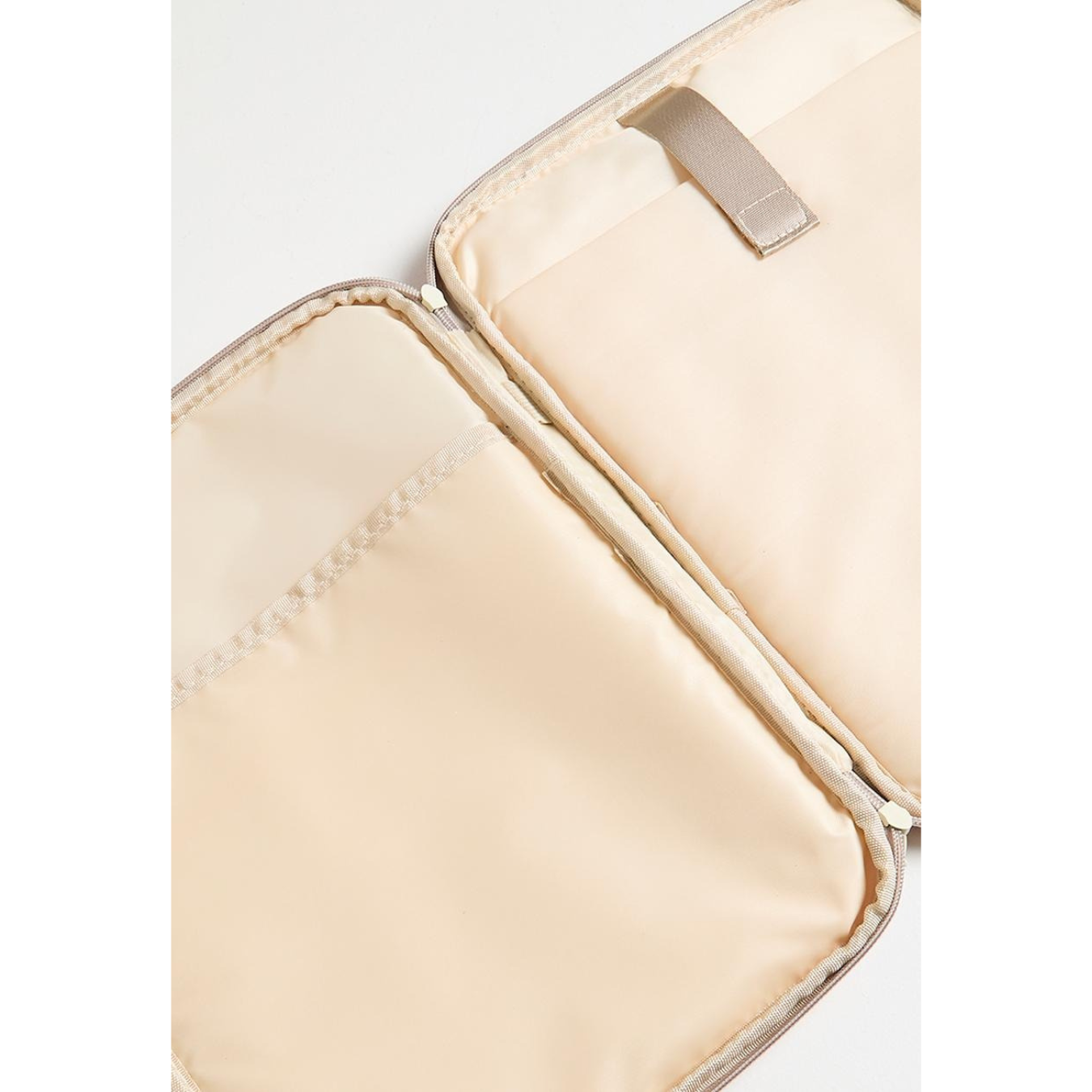 FUNDA ORGANIZADORA CORREA PARA TABLET / IPAD Y ACCESORIOS 11 PULGADAS - NEGRO - 4