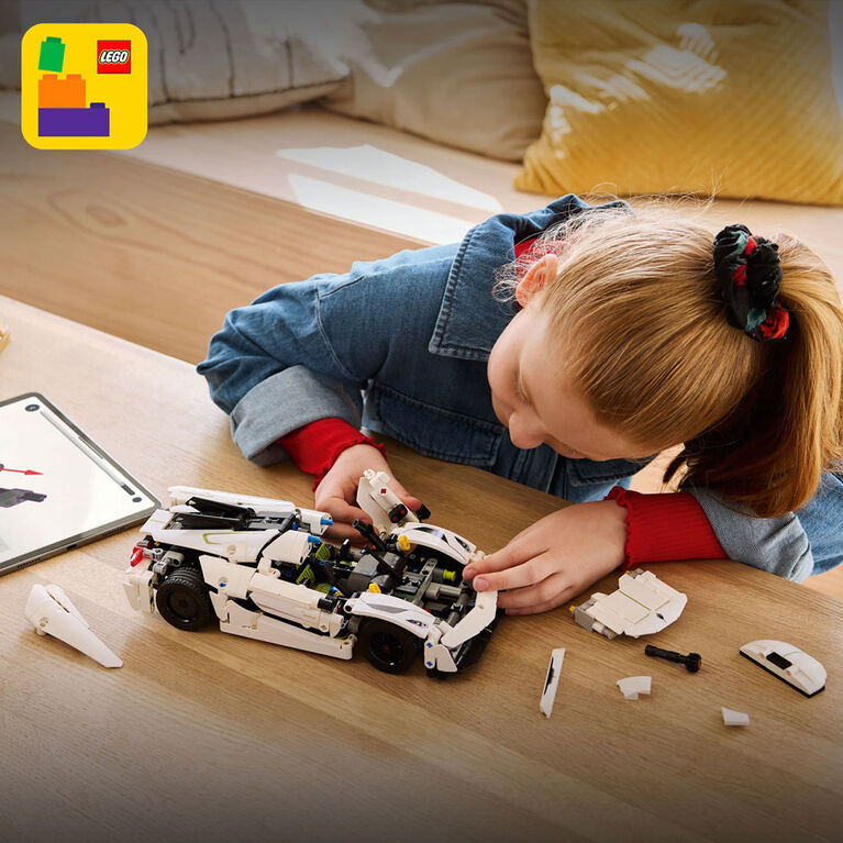 LEGO TECHNIC 42184 HIPERCOCHE KOENIGSEGG JESKO ABSOLUT BLANCO - 5