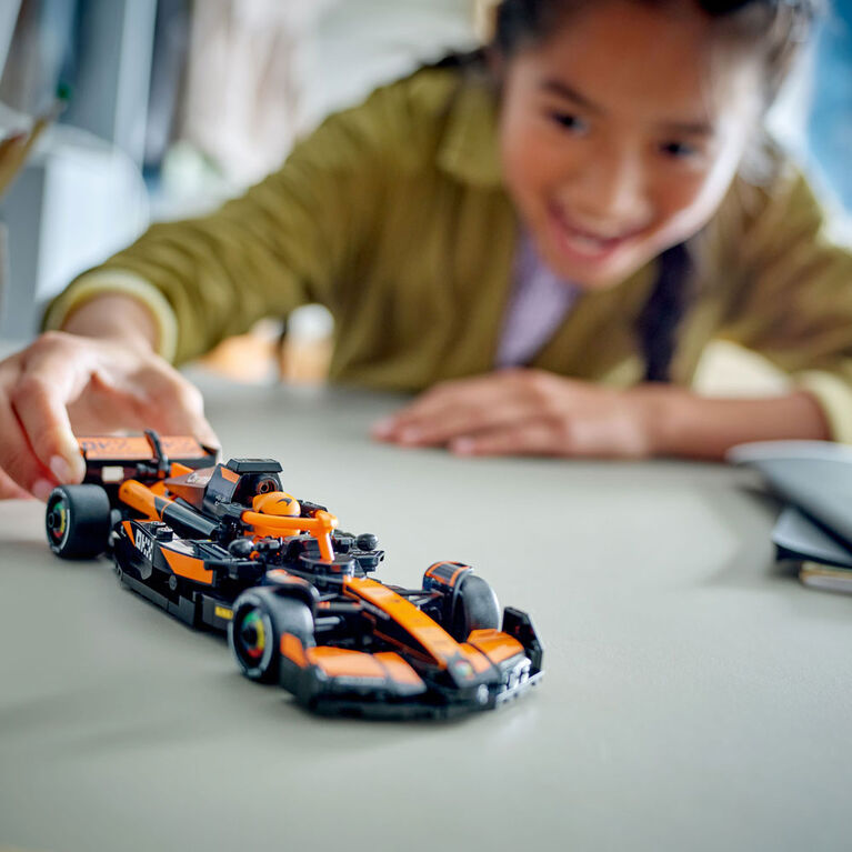 LEGO SPEED CHAMPIONS 77251 AUTO DE CARRERAS MCLAREN F1 TEAM MCL38 - 4