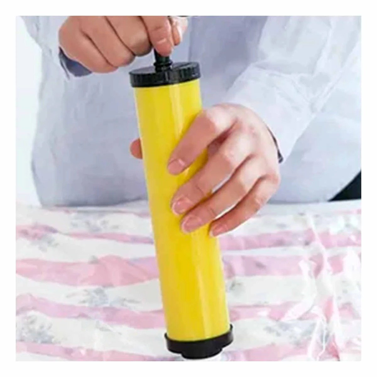 SUCCIONADOR MANUAL PARA EXTRAER AIRE DE BOLSAS AL VACIO EN COCINA HOGAR Y+PAPEL REGALO - 1
