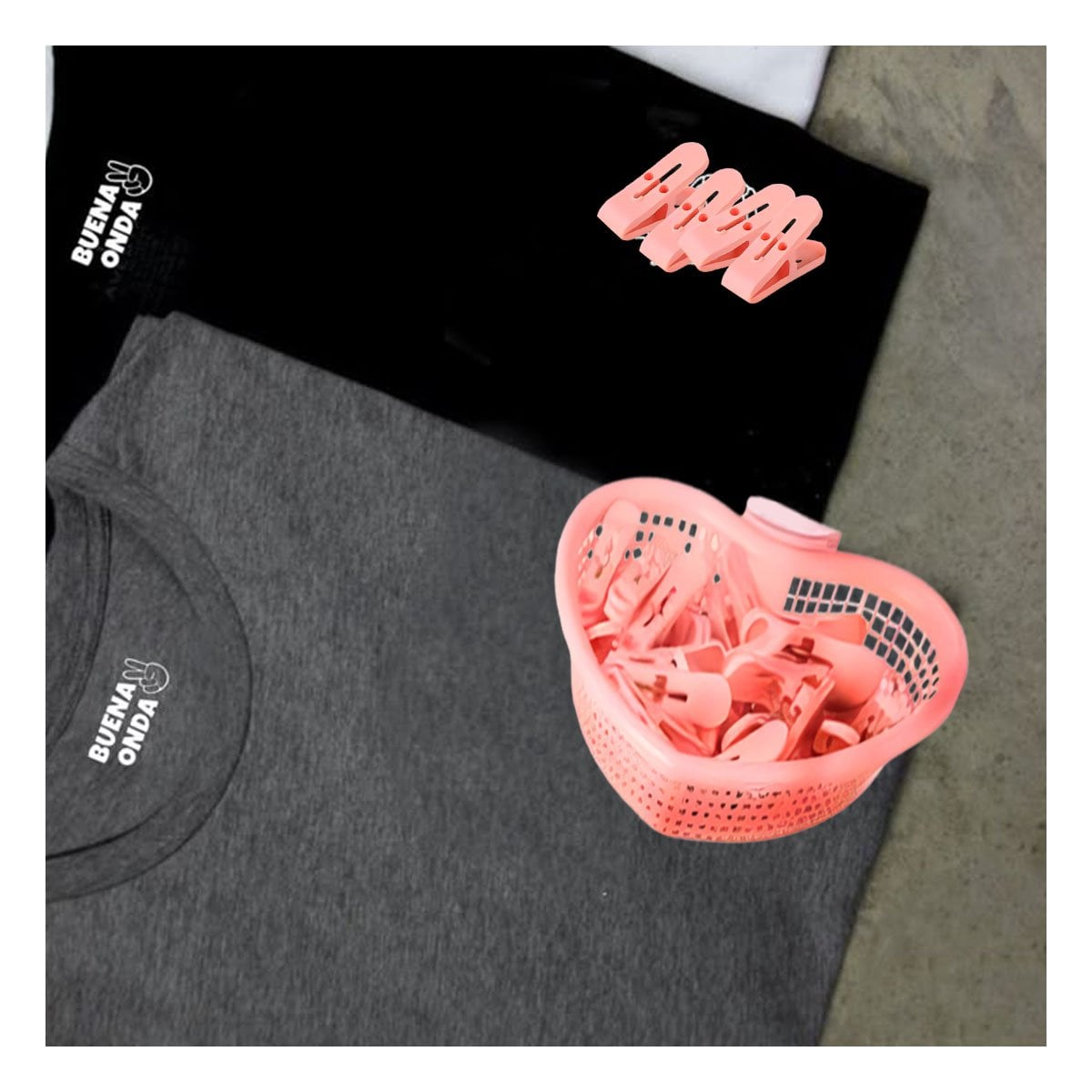 ORGANIZADOR ROSADO CLARO EN FORMA DE CORAZON PARA GUARDAR GANCHOS DE ROPA Y+POST IT - 1