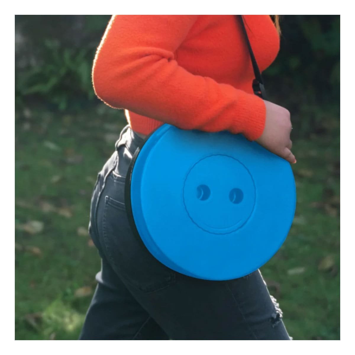 ASIENTO PLEGABLE CON 3 SEGUROS PORTATILES PRACTICO PARA HOGAR Y ACTIVIDADES Y+PAPEL REGALO - 1