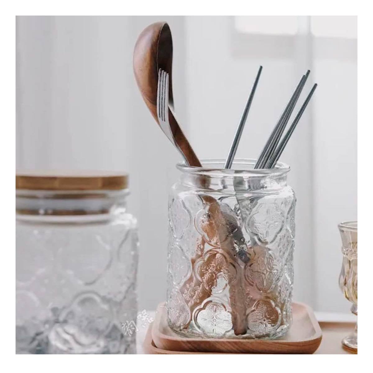 FRASCO DE VIDRIO CON TAPA Y FLORES PARA DECORAR LA COCINA - 1