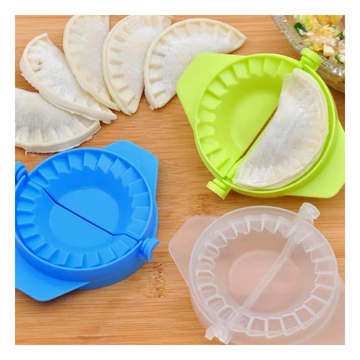 SET MULTICOLOR DE 3 MOLDES PARA EMPANADAS EN PLASTICO RESISTENTE - 1