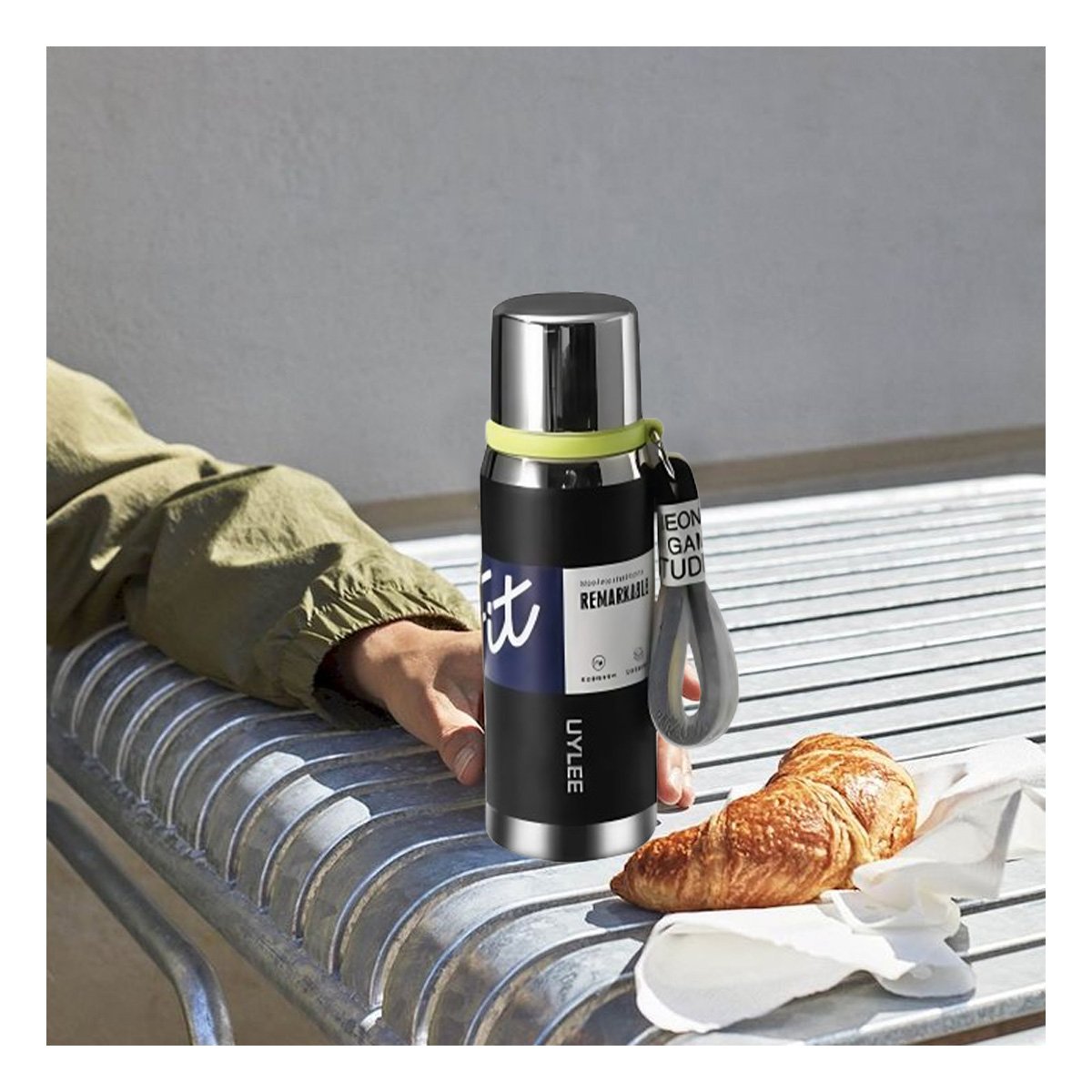 PACK4 RECIPIENTE TÉRMICO NEGRO 800ML CON TAPA SEGURA PARA BEBIDAS CALIENTES - 5